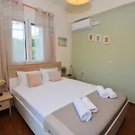 Vila Alex Sinarádes