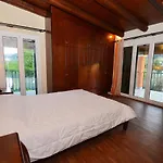 Vila Alex