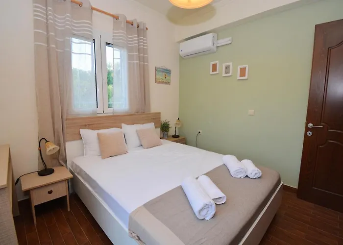 Вилла Alex Sinarades