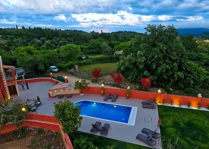 Villa Alex